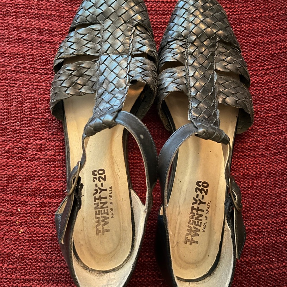 Vintage Leather Black Woven Sandals